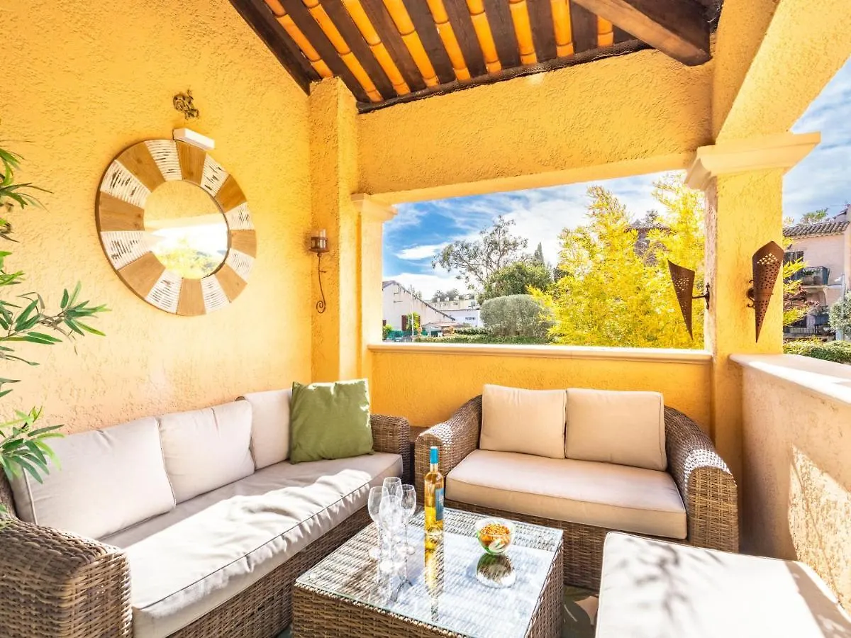 Apartment Le Clos Sainte Anne By Interhome Saint-Tropez